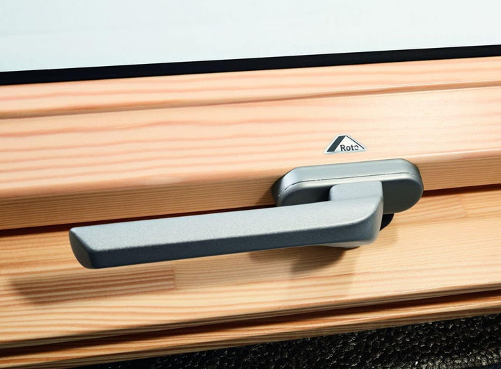 Original Roto Fenstergriff | Fenster Griff für Dachfenster der Baureihe R4 und R7 Holz | Farbe Silbe