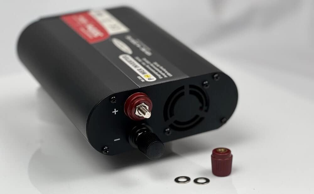 DC/AC Spannungswandler 12V auf 230V 300W / 600W Inverter KFZ Wechselrichter USB