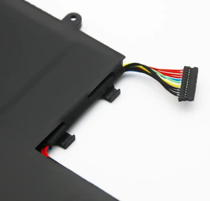 PUGASR L17M3PG1 Laptop Akku Kompatibel mit Lenovo Legion Y530-15ICH Y7000 2019 1050 Y7000-2019-PG0 Y