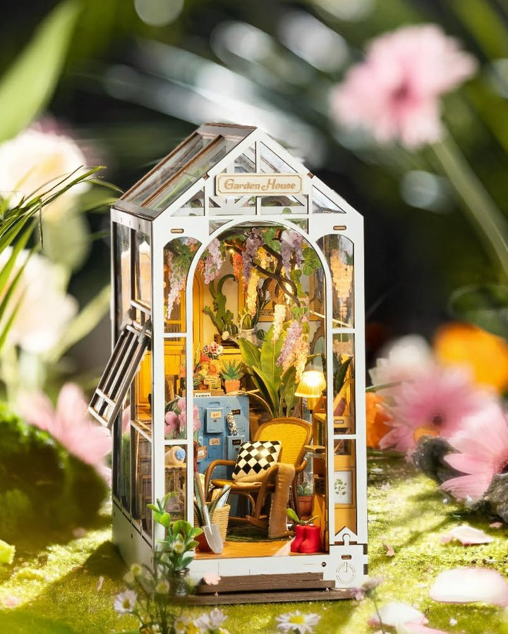 Rolife Book Nook Kit für Erwachsene DIY Miniature House mit LED-Licht für Buchstütze Bibliothek Büch