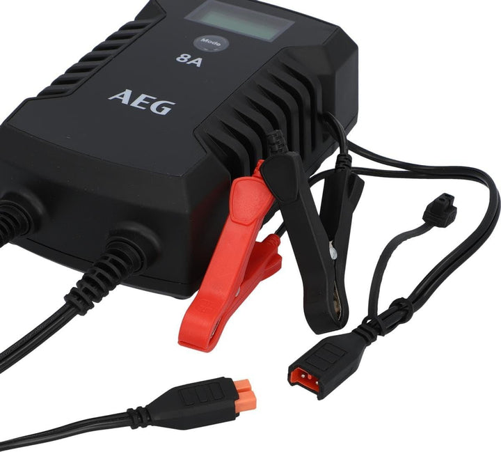 AEG Automotive 10618 Mikroprozessor-Ladegerät für Auto Batterie LD 8.0, 8 Ampere für 12/24 V, 7-HF L