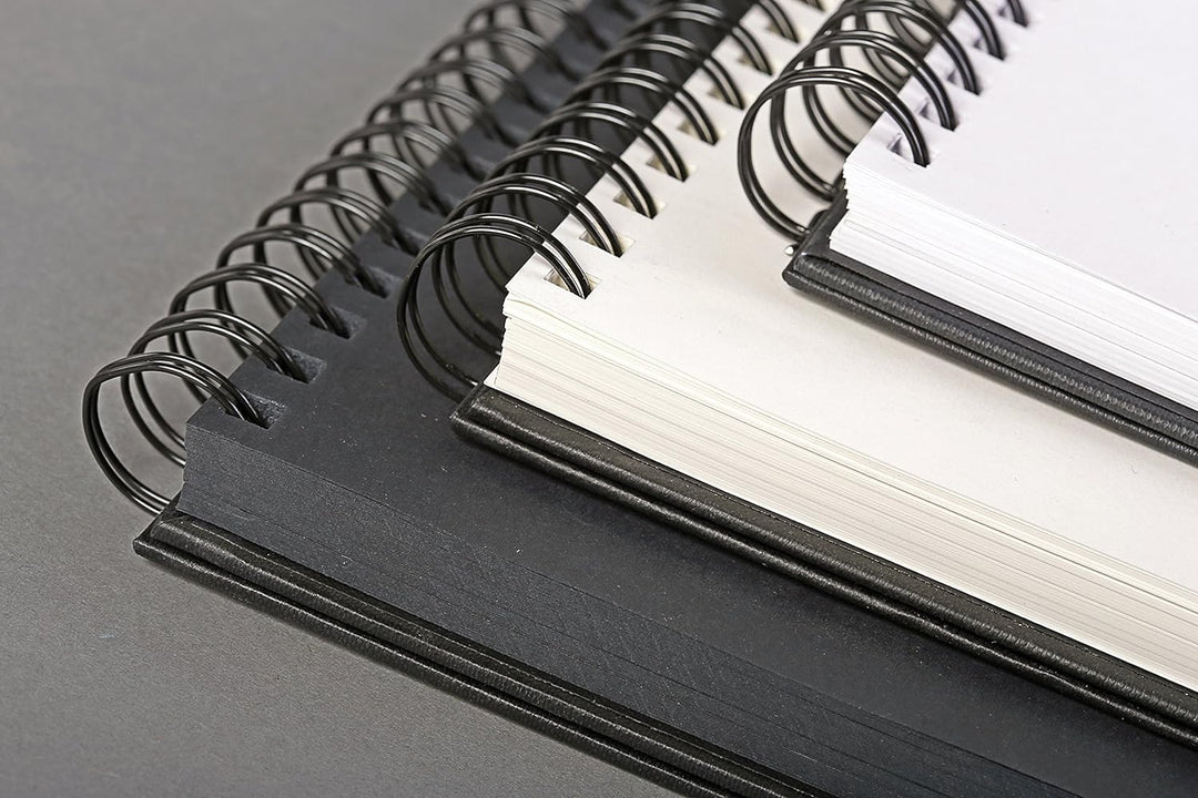 Clairefontaine 134241C - Skizzenbuch / Zeichenheft Goldline, geleimt mit Fadenbindung, DIN A3 29,7x4