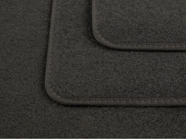 Kovvar Fussmatten passend für Mercedes Vito 108 | 1996-1999 | Ausführung: | 1-teilig | Material: Bas