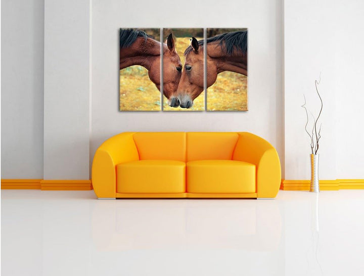 Pixxprint Zwei schmusende Pferde als Leinwandbild/Grösse: 3 Teilig (120x80 cm) cm/Wandbild/Kunstdruc