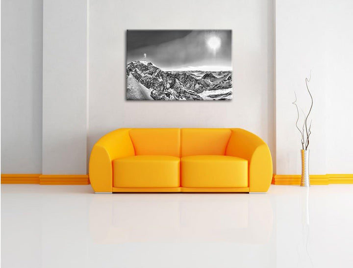 Pixxprint Zugspitze im Sonnenlicht als Leinwandbild/Grösse: 100x70 / Wandbild/Kunstdruck/fertig besp