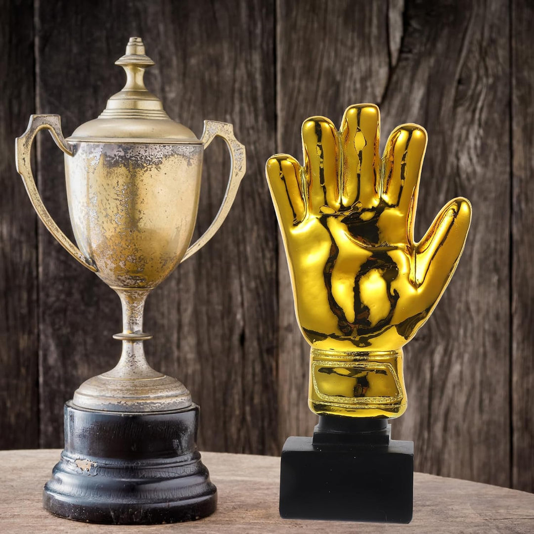HOMSFOU Gold Award- Troph?e mit Basis- Torhüter- Plattieren von Harz Goalie Handschuhe Form Fussball
