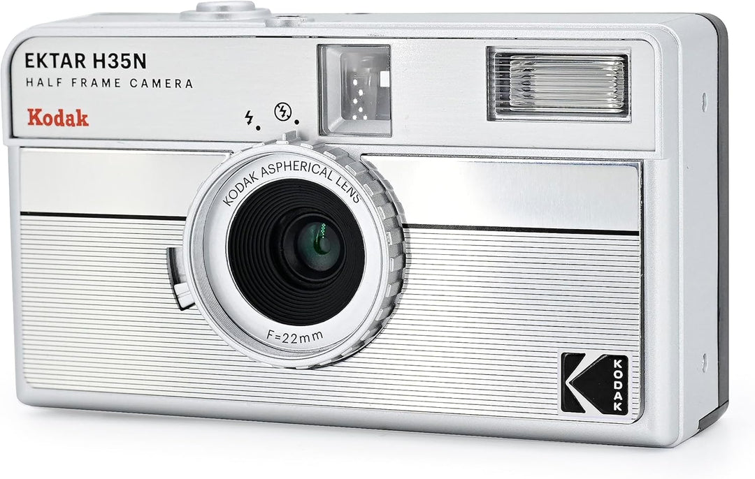 KODAK EKTAR H35N Halbformat-Filmkamera-Set mit Kodak Ultramax 400/24EXP 35 mm Rollfilm (gestreift, S