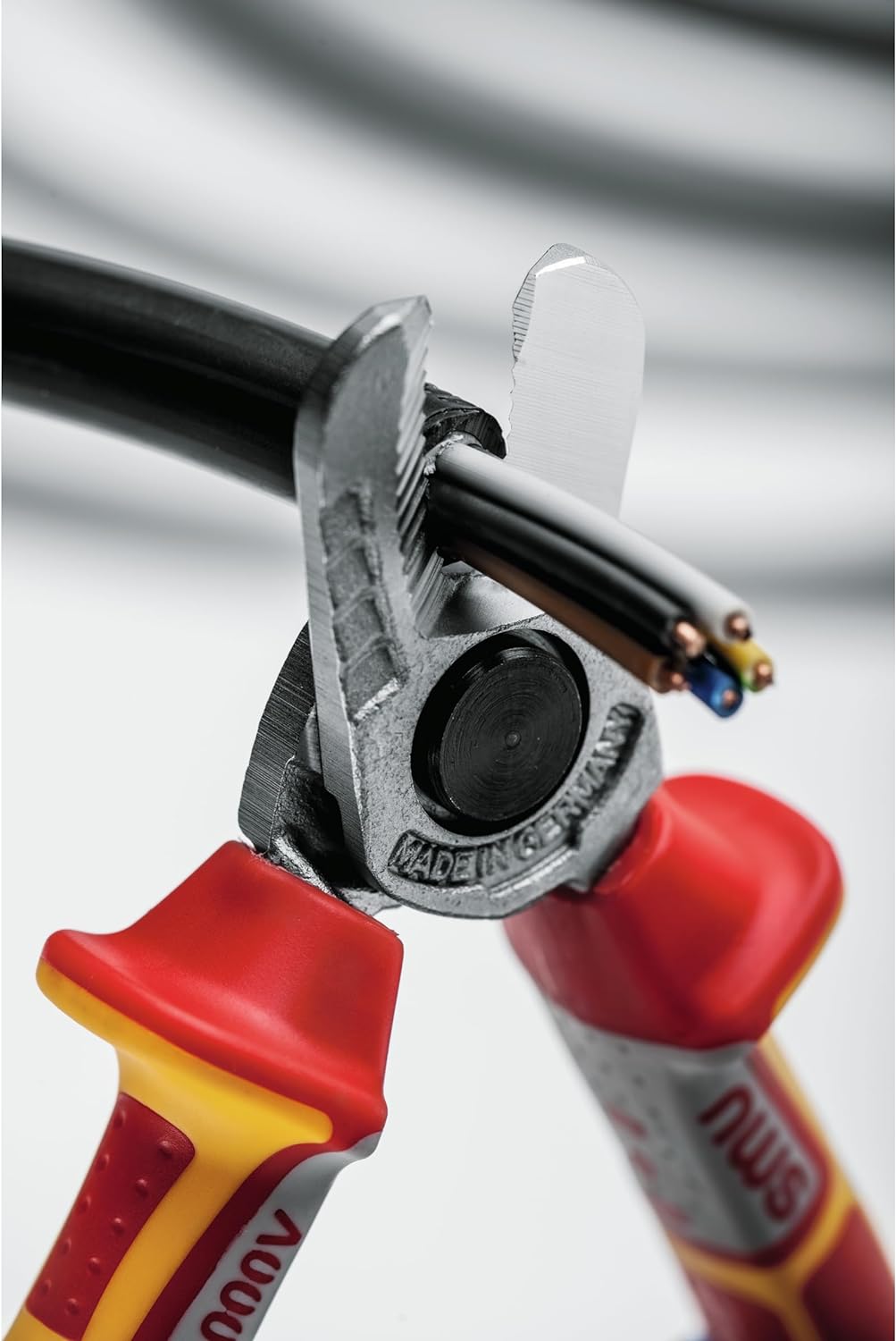 NWS Kabelschneider VDE, 160 mm | zum Abisolieren und Schneiden von Kupfer- und Alukabel | Werkzeugst