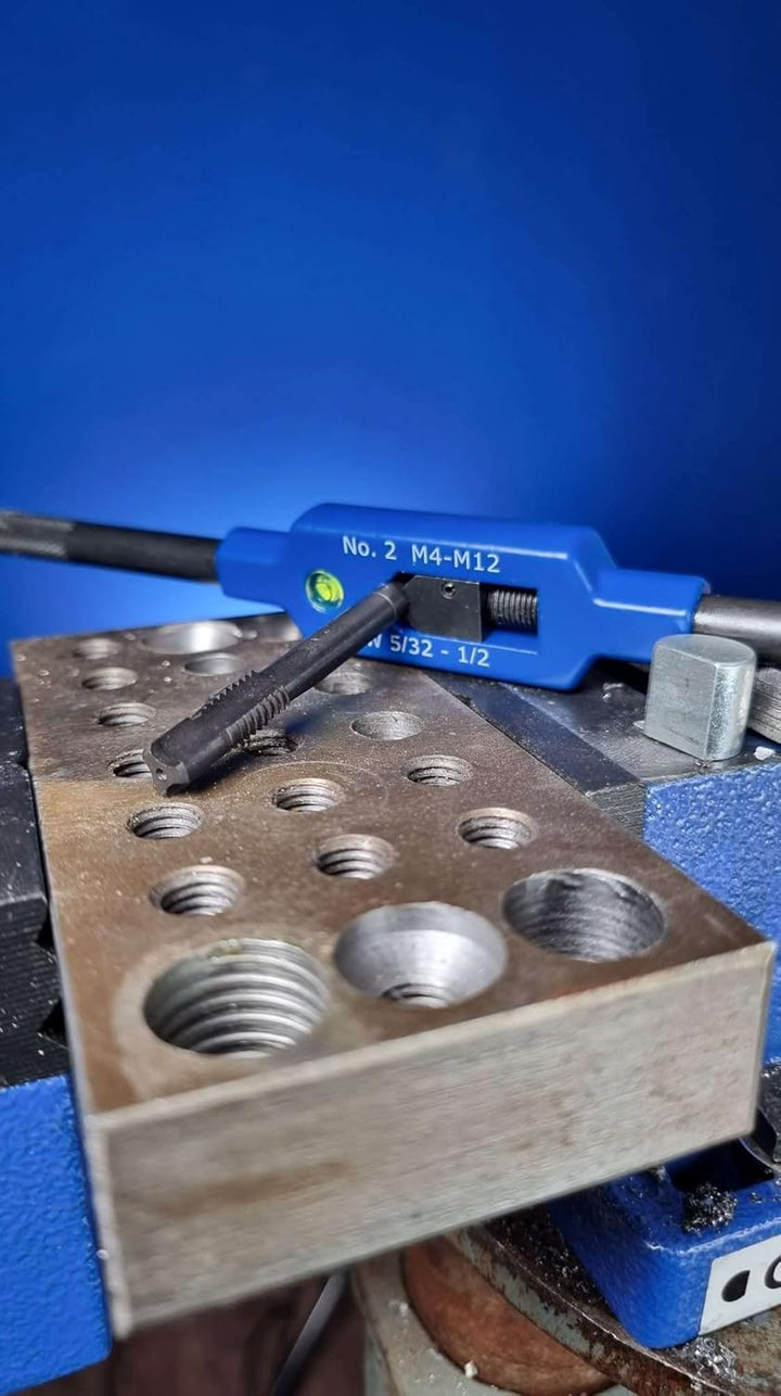 GSR Stahl-Windeisen mit Zentrierauge, Silver (Gr.0 | M1 - M8), Halter für Gewindebohrer, Vierkantauf