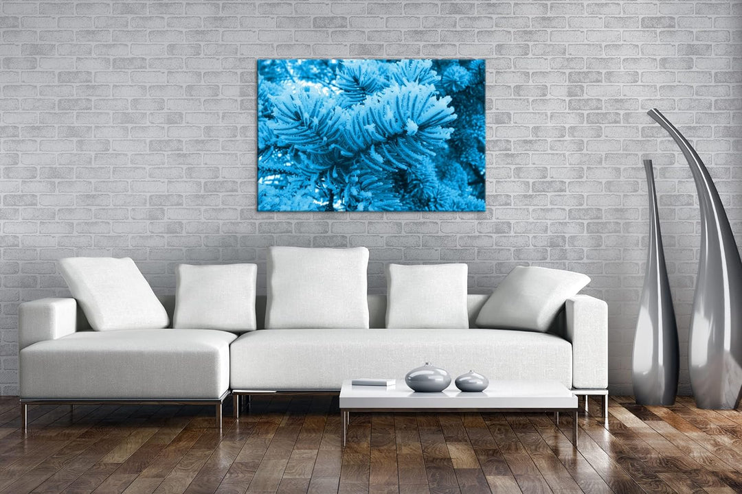 deyoli Schnee bedeckter Nadelbaum Format 80x60 Effekt: Monocrome Blau als Leinwandbild, Motiv fertig