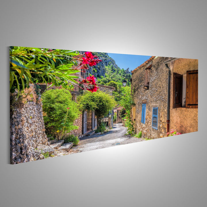 islandburner Bild Bilder auf Leinwand Dorf Moustiers Sainte Marie mit Strasse in Provence, Frankreic
