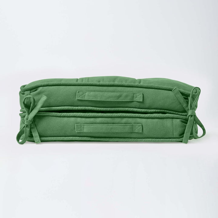 Homescapes Faltbares Reisekissen 50x50 cm grün, Auto-Sitzkissen mit Rückenlehne, Klappsitzkissen für