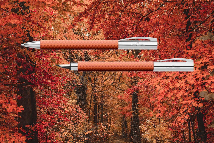 Faber-Castell 147765 - Kugelschreiber Ambition OpArt Herbstblätter, Mine B, dokumentenecht Autumn L