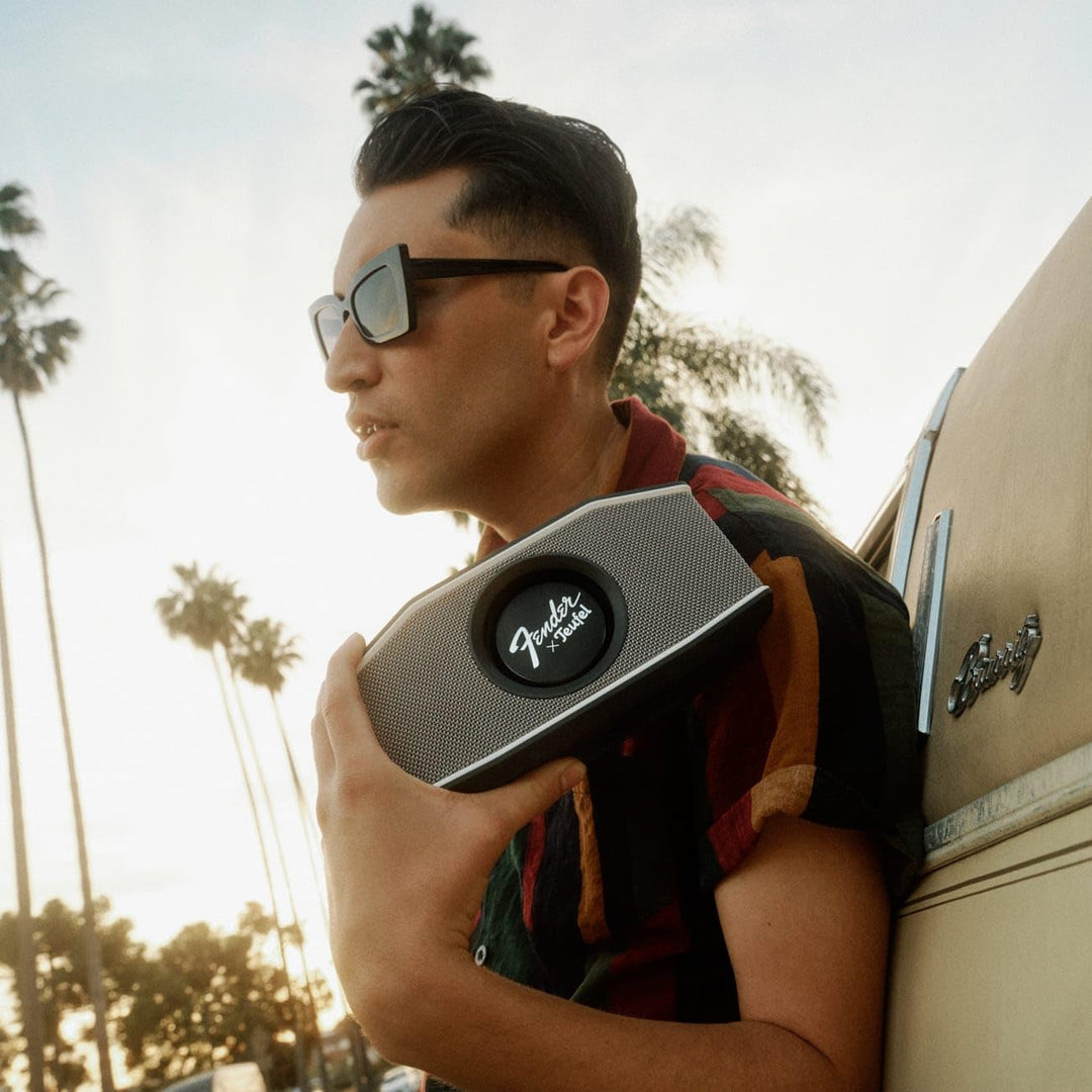 Fender x Teufel ROCKSTER GO 2 Bluetooth Speaker - Tragbarer Lautsprecher für draussen, mit Langer Ak