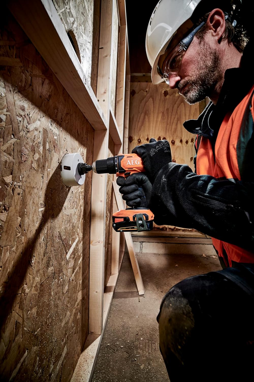 AEG 18 V Pro18V Akku-Schlagbohrschrauber, BSB18G4-202C, Drehmoment 60 Nm, inkl. 2 x 18 V 2,0 Ah Akku