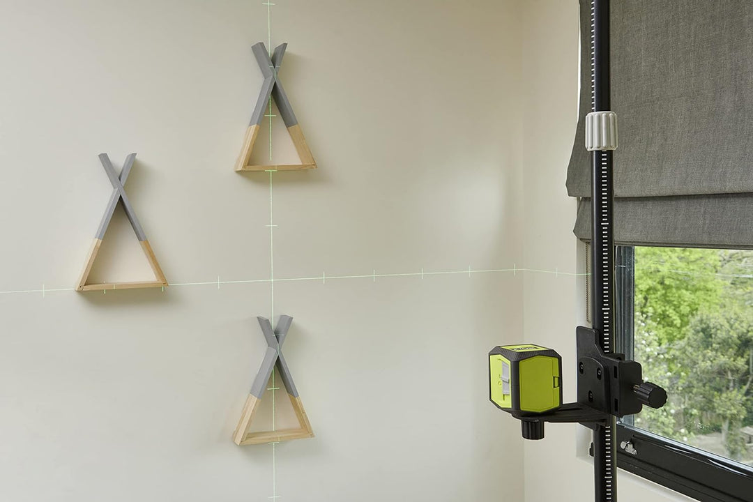 RYOBI batteriebetriebener Kreuzlinienlaser RBCLLG2 mit Skalamarkierung (15m, Selbstnivellierung 3°,