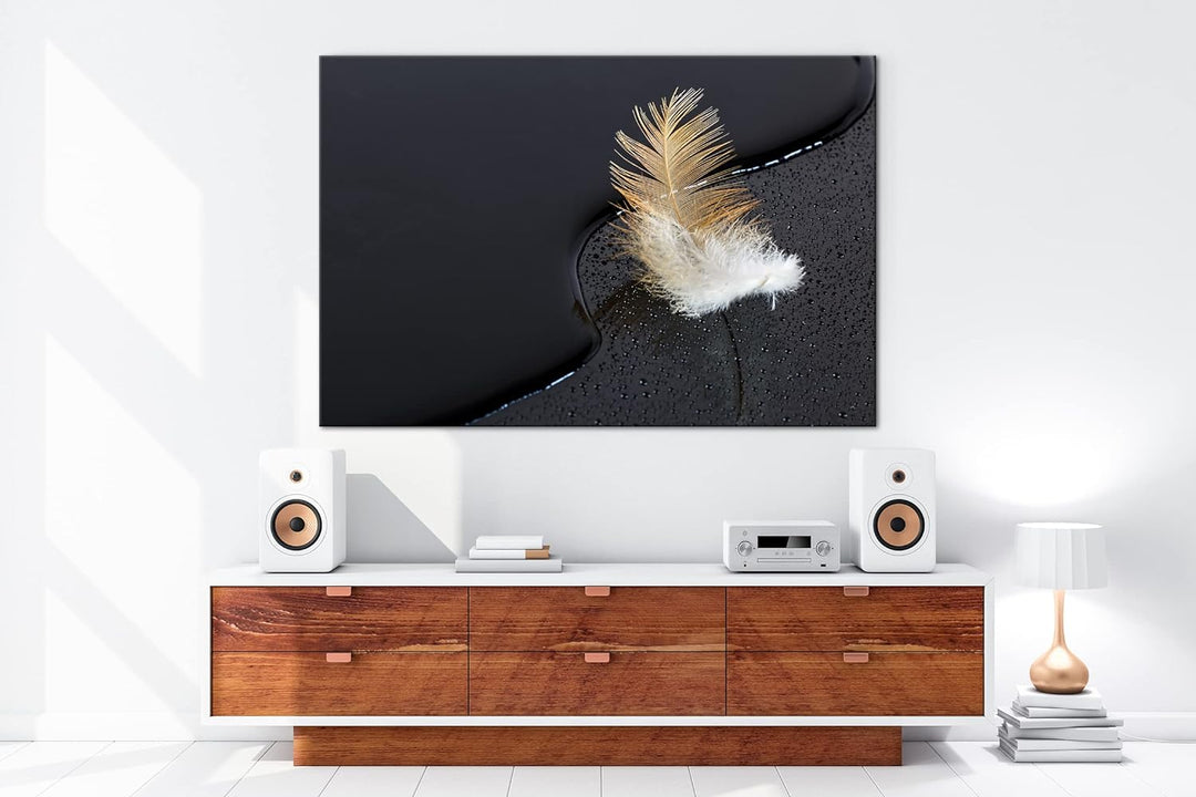 deyoli schöne Feder mit Wassertropfen im Format: 80x60 als Leinwandbild, Motiv fertig gerahmt auf Ec
