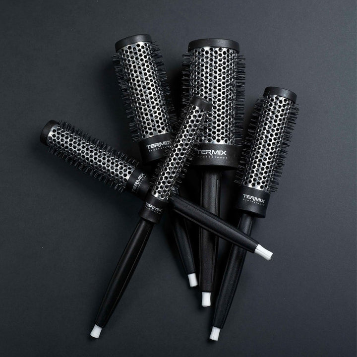 Termix professionelles Set. Thermische Rundhaarbürste mit Aluminiumrohr, die es ermöglicht, die Troc