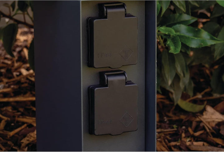 UNITEC Steckdosenverteiler für den Garten, Steckdosensäule mit Zeitschaltuhr, Aussensteckdose, Edels