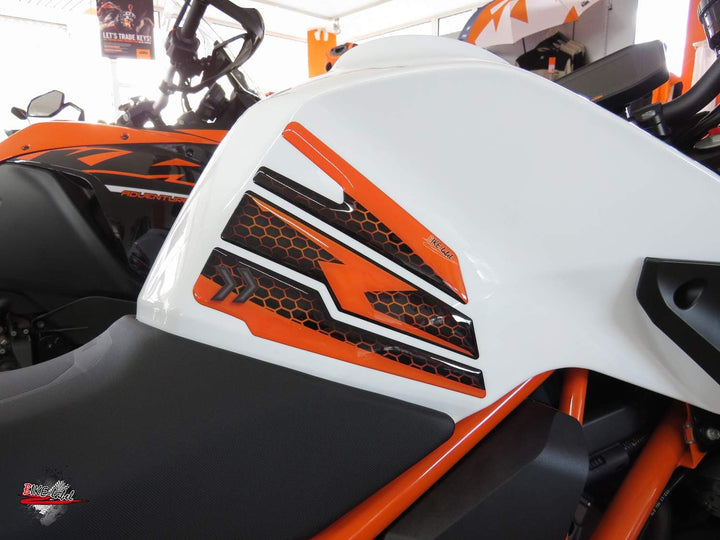 Tankpad Seitentank kompatibel für KTM 1290 Super Duke R bis BJ 2019-800469