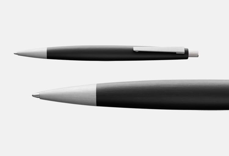 Lamy 2000 Kugelschreiber black aus schwarzem Polycarbonat und Edelstahl, inkl. Grossraummine M 16 M