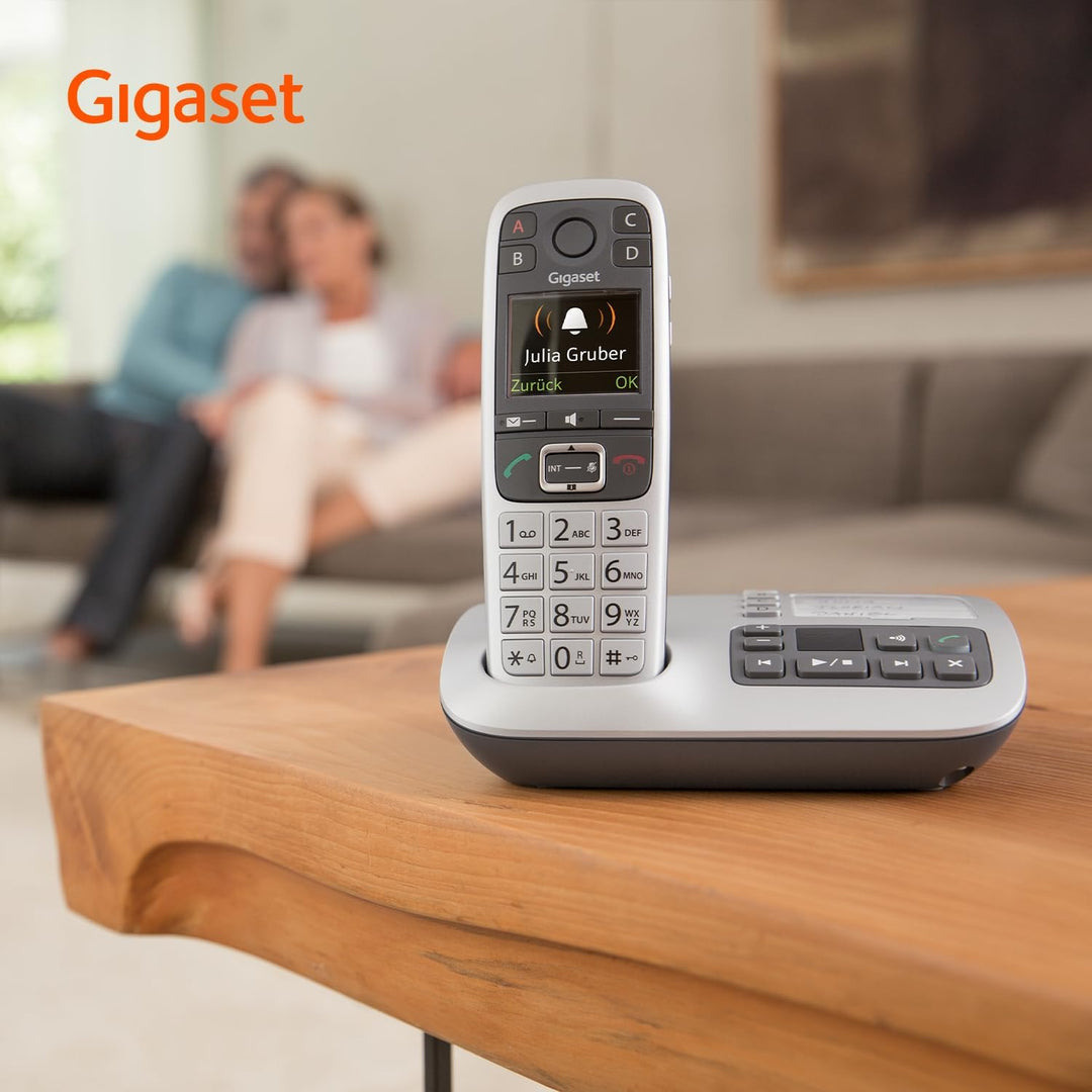 Gigaset E560A - Schnurloses Senioren DECT-Telefon - Mobilteil mit Anrufbeantworter - Farb-Display -