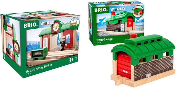 BRIO World 33578 Sprechender Bahnhof - BRIO Eisenbahn Zubehör mit Aufnahmefunktion - Kleinkinderspie