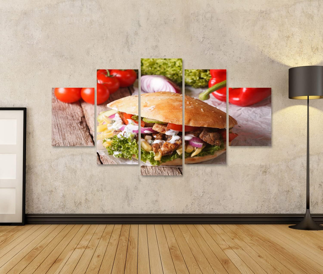 islandburner Bild auf Leinwand Fast Food Döner Kebab Mit Fleisch Gemüse Und Pommes Frites Close Up A