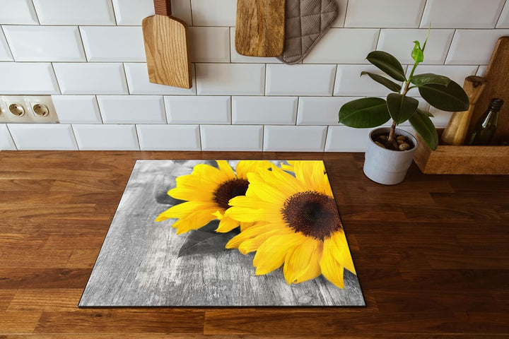 schöne Sonnenblumen auf Holztisch Herdabdeckplatte & Spritzschutz aus Echtglas | Für Herd-Kochfelder