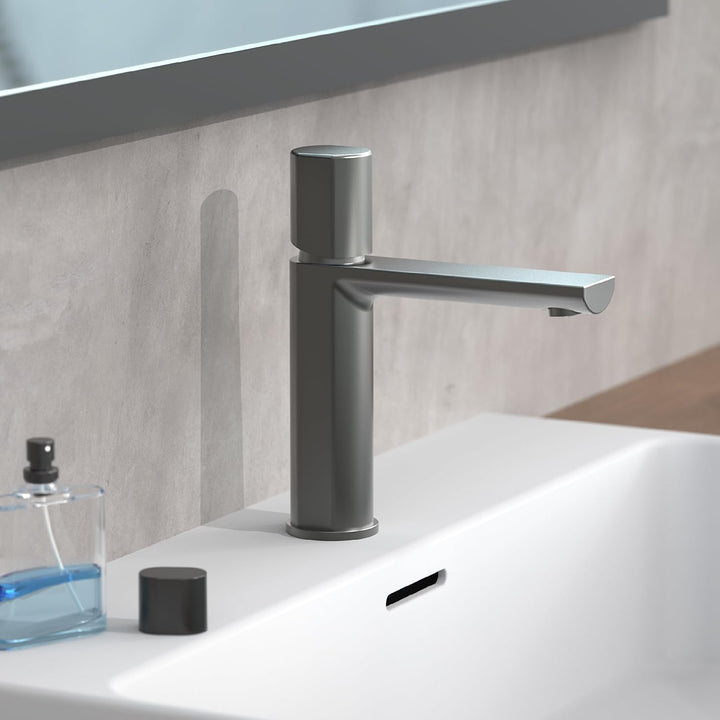 Schütte 33612 NEW YORK Waschtischarmatur mit Ablaufgarnitur, Mischbatterie mit Pop-Up Ventil, Badarm