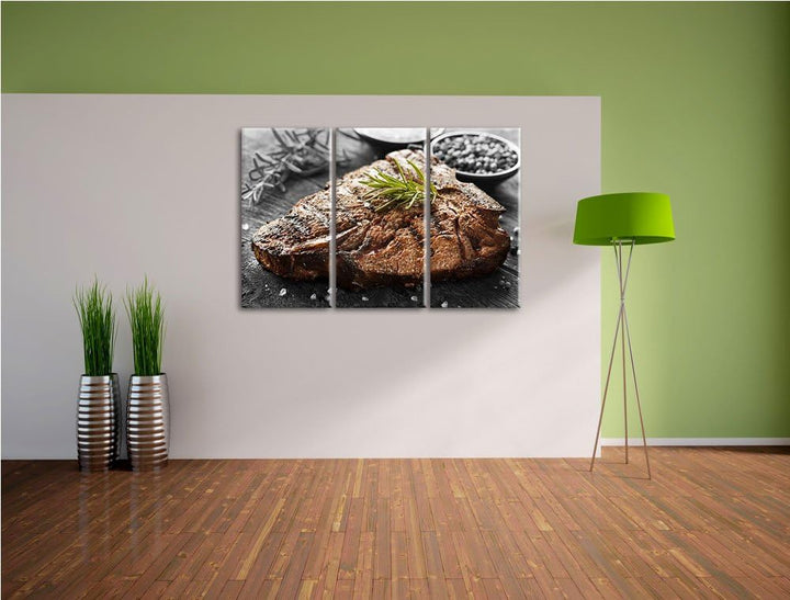 Gebratenes Steak mit Rosmarin schwarz/weiss 3-Teiler Leinwandbild 120x80 Bild auf Leinwand, XXL ries