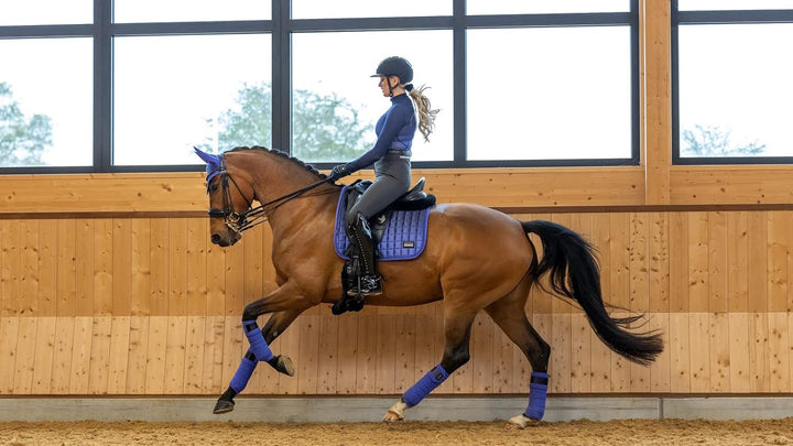 LeMieux Prosport Suede Dressage Square Dressurschabracke L Wassermelonen-Spektrum, quadratisch, L Wa