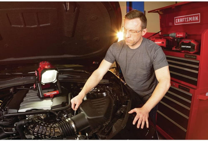 CRAFTSMAN V20* LED-Arbeitsleuchte, kleiner Bereich, nur Werkzeug (CMCL030B) Flächenlicht (nur Werkze