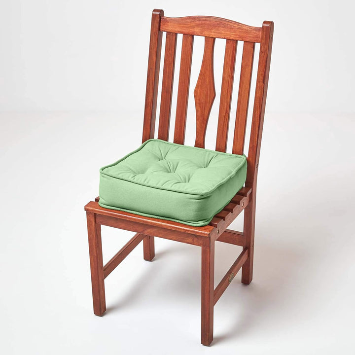 Homescapes Dickes Sitzkissen grün, Stuhlkissen 40x40 cm mit Bändern, Sitzerhöhung 10 cm, Matratzenki