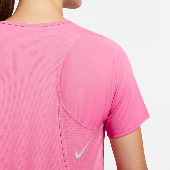 Nike Damen Nk Fast Df Ss T-Shirt S Rosa, S Rosa