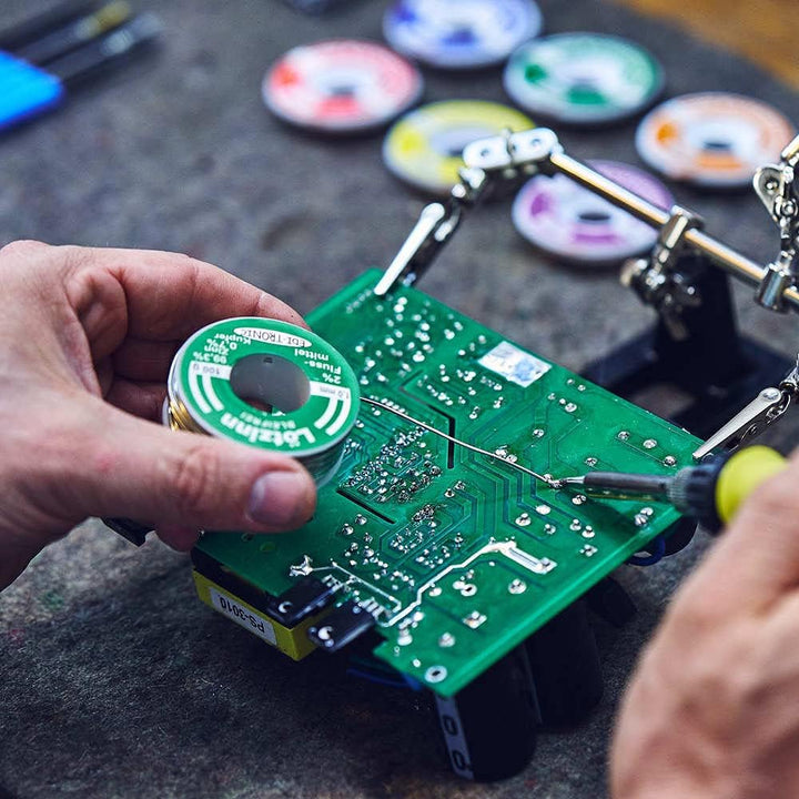 edi-tronic Digitale regelbare Lötstation 480°C 30W Lötkolben Löten Lötzinn Lötschwamm