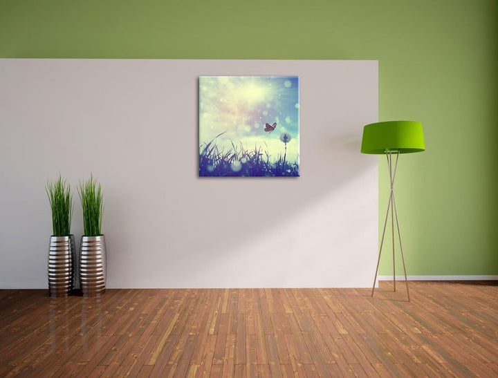 Pixxprint zarter Schmetterling fliegt zu Pusteblume, Format: 70x70 auf Leinwand, 70x70