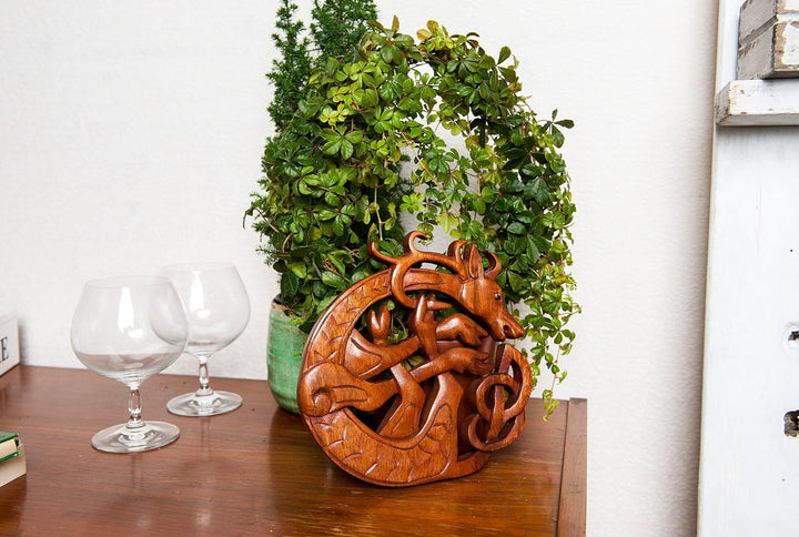 Windalf Celtic Irish Holzbild Wandornament CERNUN Ø 22 cm Keltischer Hirsch Wandrelief Keltische Kno