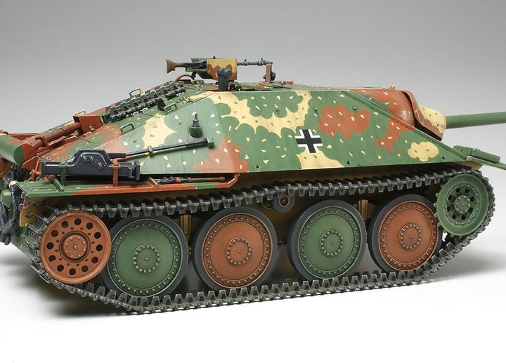 Tamiya 300035285-1:35 WWII Deutsche Jagdpanzer Hetzer, 38 ton (1)