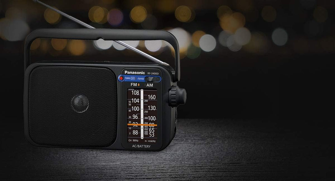 Panasonic RF-2400DEG-K Tragbares Radio mit Griff, Netz- oder Batteriebetrieb schwarz & VARTA Industr