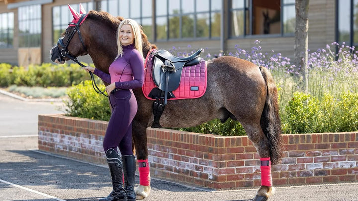LeMieux Prosport Suede Dressage Square Dressurschabracke L Wassermelonen-Spektrum, quadratisch, L Wa