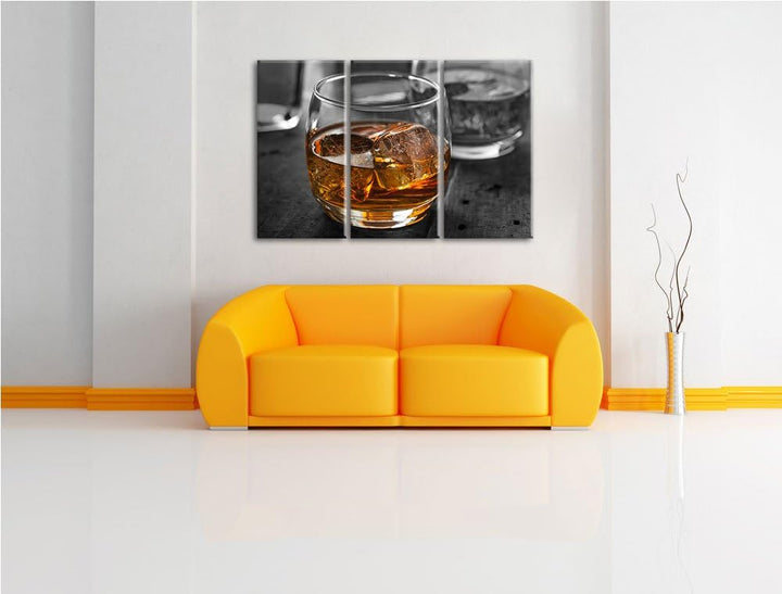 Gekühlter Whiskey im Glas schwarz/weiss 3-Teiler Leinwandbild 120x80 Bild auf Leinwand, XXL riesige