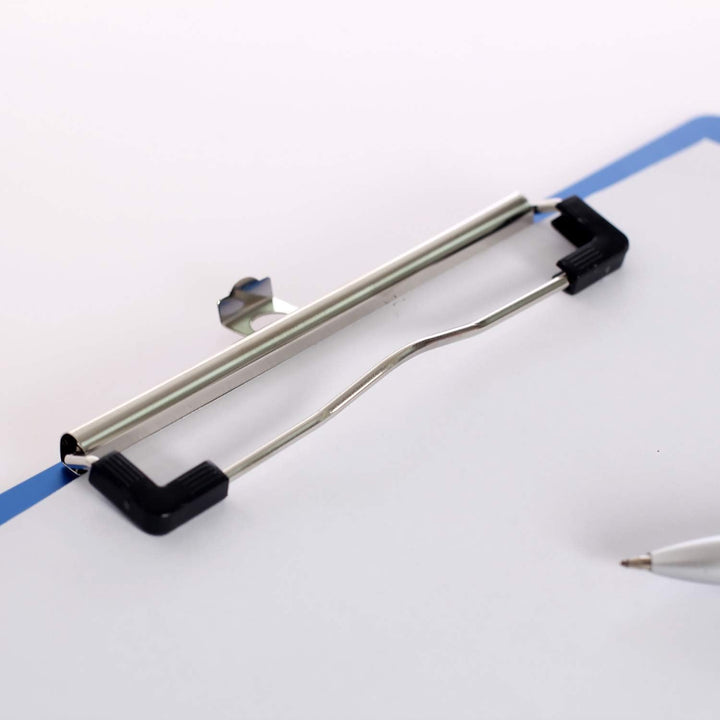 2er Alu Klemmbrett A4 mit gummierter Metalklemme, Schreibbrett DIN A4 mit Aufhängeose, Pad Halter Cl