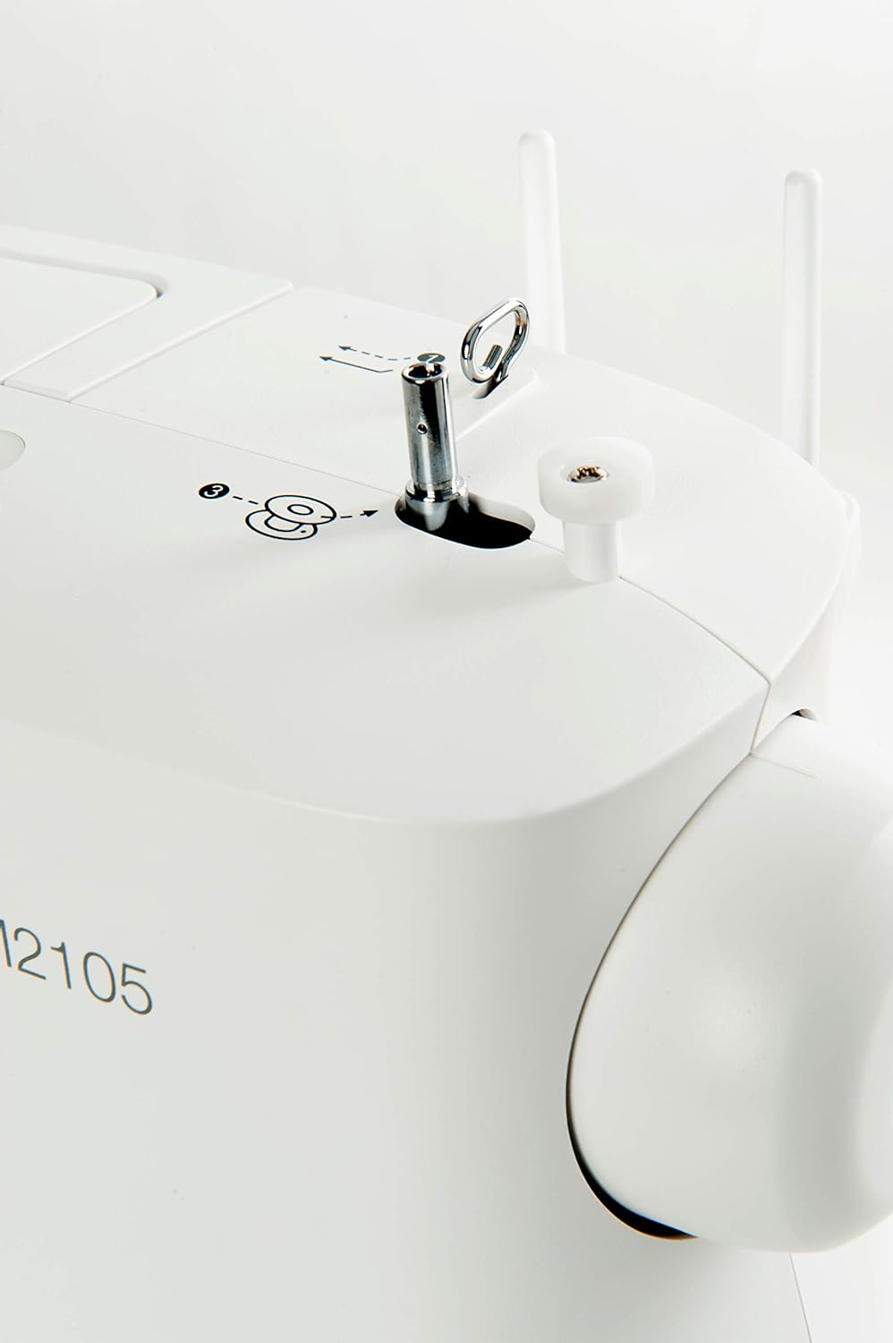 Singer M2105 Nähmaschine, Metall, Weiss
