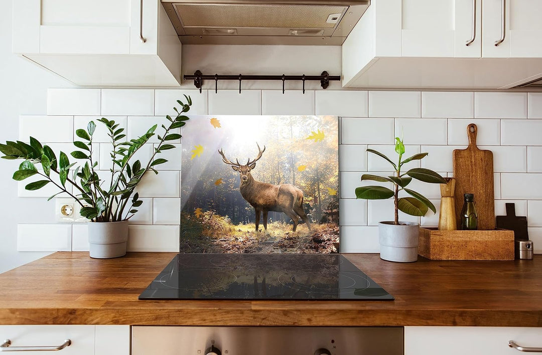 Hirsch im Wald mit fallenden Blättern Herdabdeckplatte & Spritzschutz aus Echtglas | Für Herd-Kochfe
