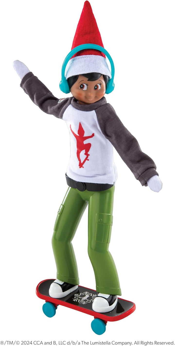 The Elf on The Shelf® MagiFreez™ Skateboard Set | Outfit mit Longsleeve, Kopfhörer & Skateboard | Sc