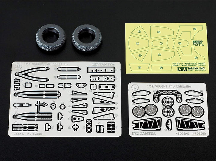 TAMIYA TAM60327 300060327 11689 Vought F4U-1D Corsair Plastic Model Airplane Kit Probellerflugzeug