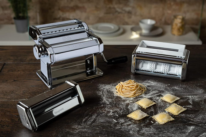 Marcato Pasta Set mit zwei Nudelwalzen (Ravioli, Spaghetti), GS-PASTASET & Pastadrive-Motor, Silber