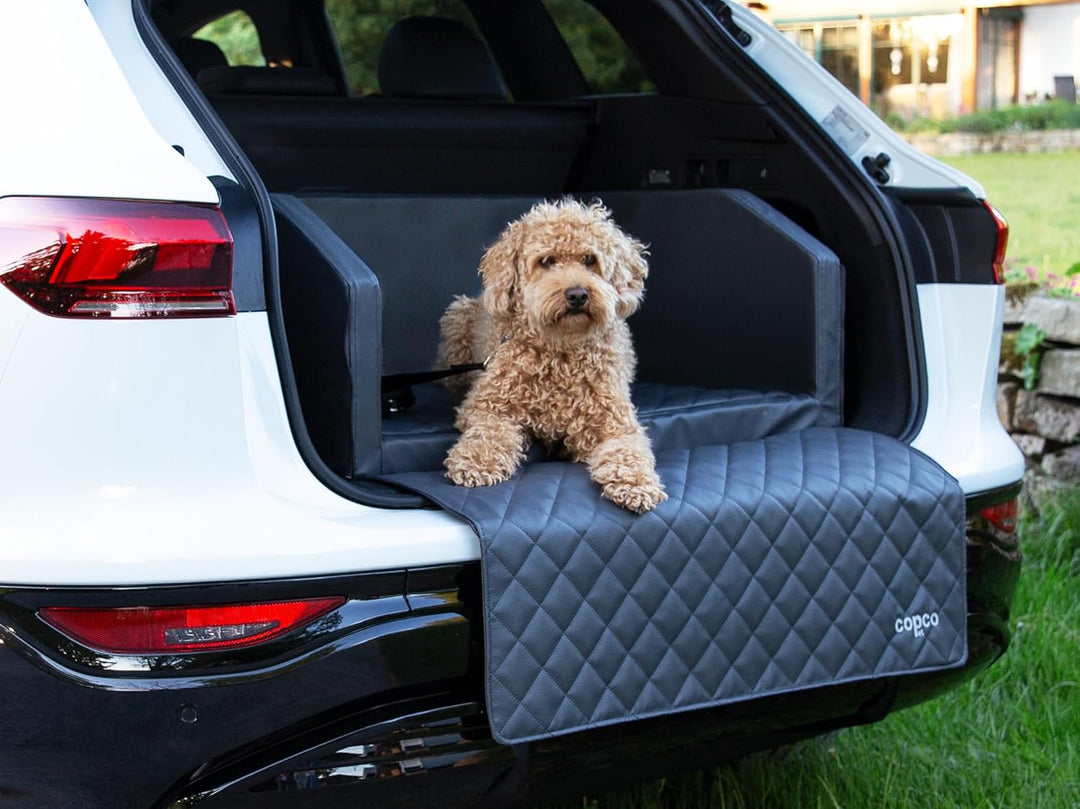 Travel Bed Hundebett für Kofferraum 70x55x38cm Kunstleder - Kofferraumschutz Hund wasserabweisend &