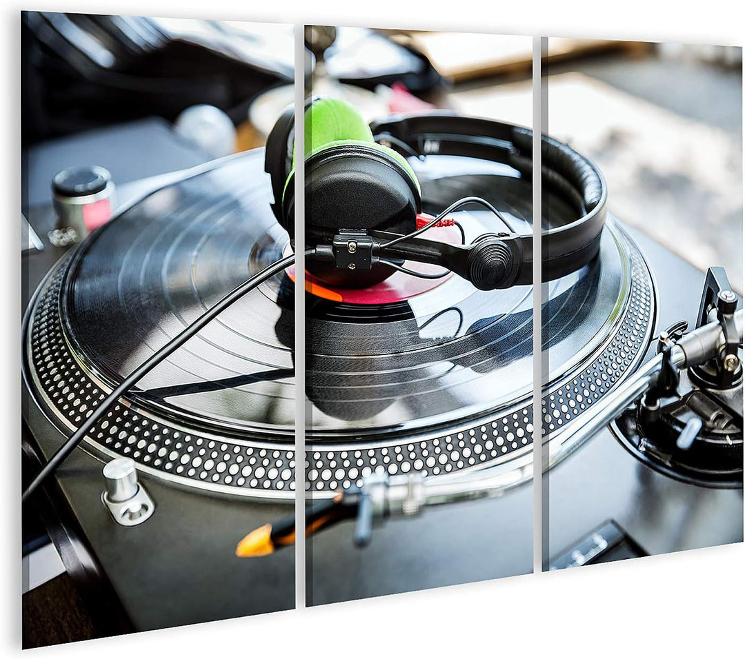 islandburner Bild auf Leinwand Dj Mixer Und Vinyl Player Mit Kopfhörern Im Club Bilder Wandbilder Po